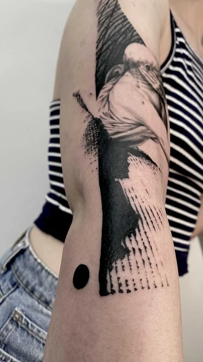 Matheus Izarias tattoo 027