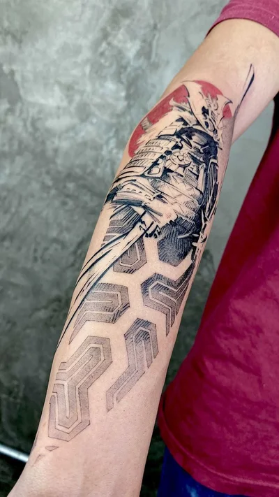 Matheus Izarias tattoo 037