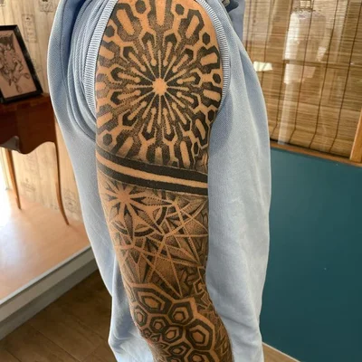 Zazen tattoo 046