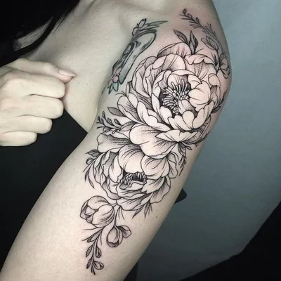Zelia Ruiz tattoo 013