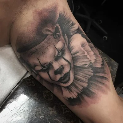 Zelia Ruiz tattoo 047