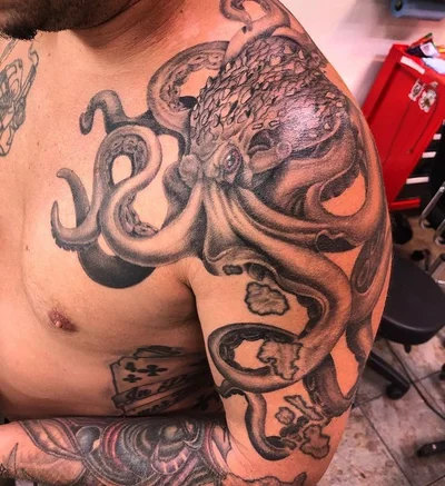 Mason tattoo 049