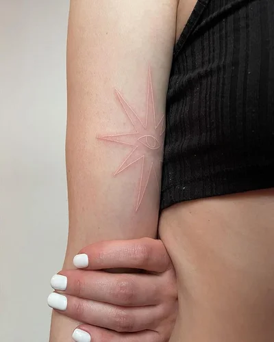 Евгения Ремова tattoo 008