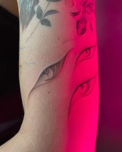 Евгения Ремова tattoo 020