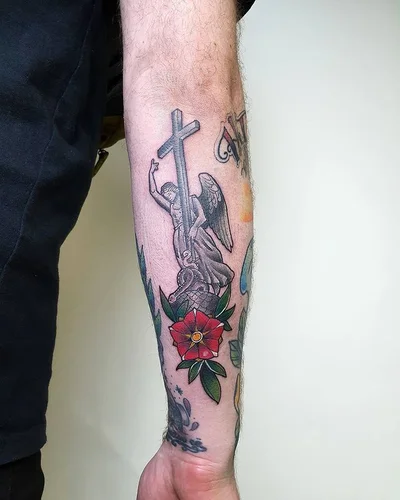 Zakhar HVG tattoo 007