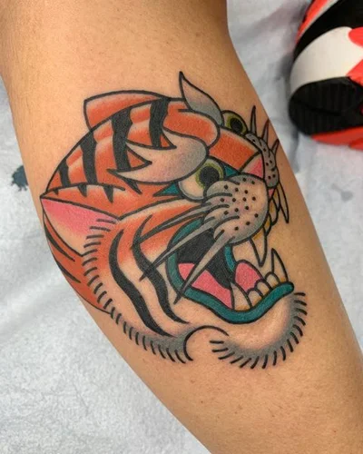Zion Guzmán tattoo 047