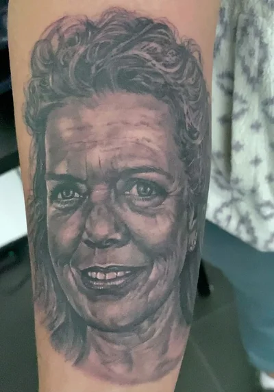 Zlatan Jungbluth tattoo 038