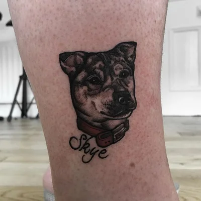 Zoe Simpson tattoo 010