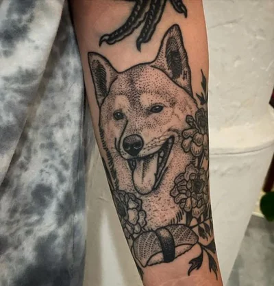 Zoe Bean tattoo 007