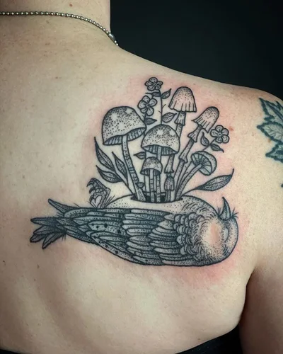 Zoe Bean tattoo 008