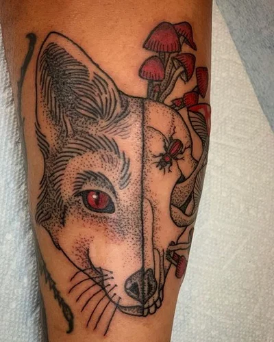Zoe Bean tattoo 025