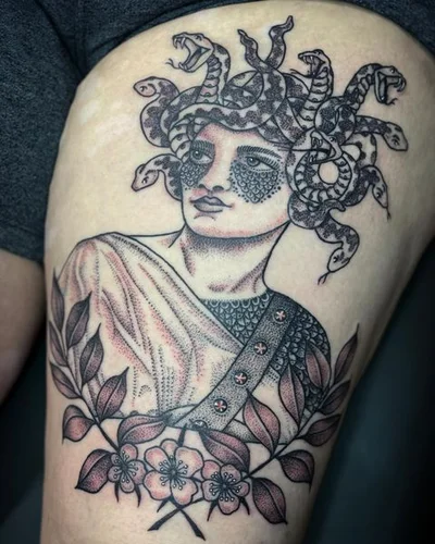 Zoe Bean tattoo 032