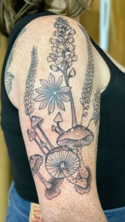 Zoe Bean tattoo 050