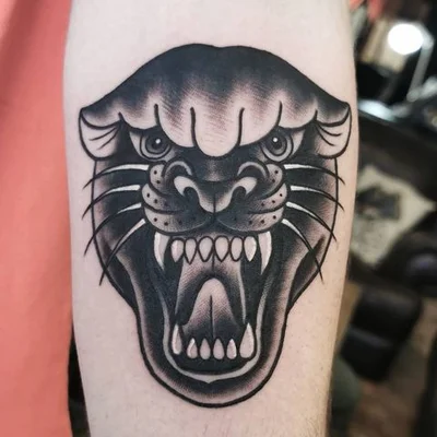 Zoe Fraser tattoo 014
