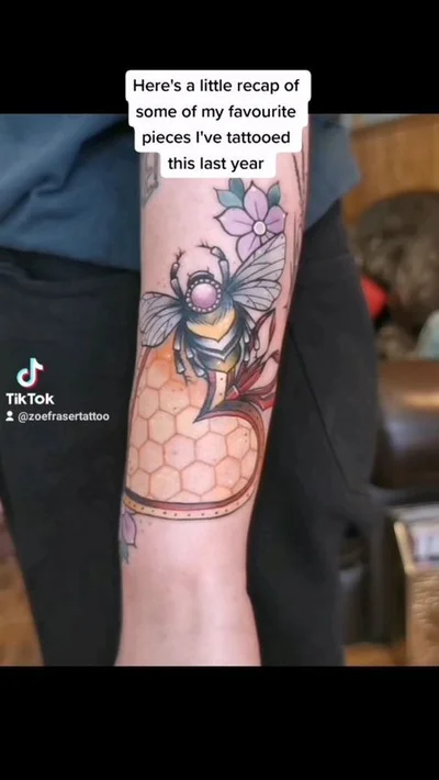 Zoe Fraser tattoo 038