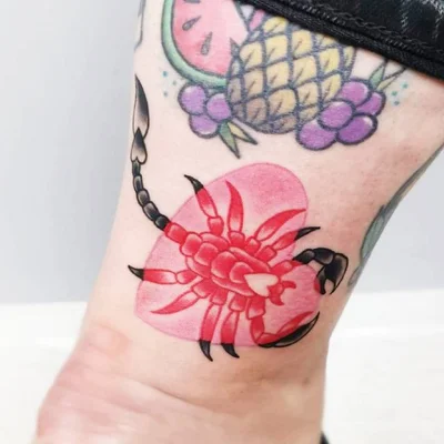 Zoe Fraser tattoo 047