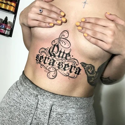 Zoe Lorraine tattoo 010