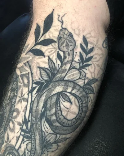 Zoe Lorraine tattoo 022