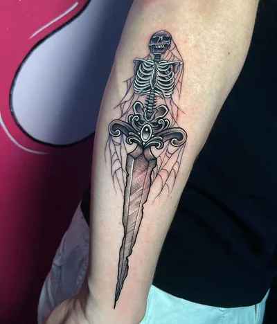 Zoe Lorraine tattoo 036