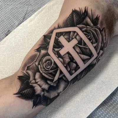 Joe (Zombie Tattoo Joe) tattoo 041