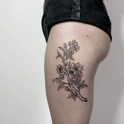 Zuza Gałuszka tattoo 017