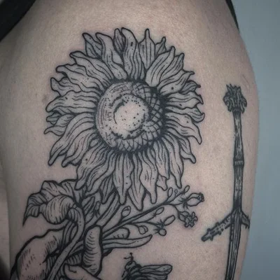 Zuza Gałuszka tattoo 035