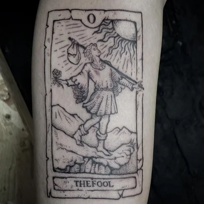 Zuza Gałuszka tattoo 041